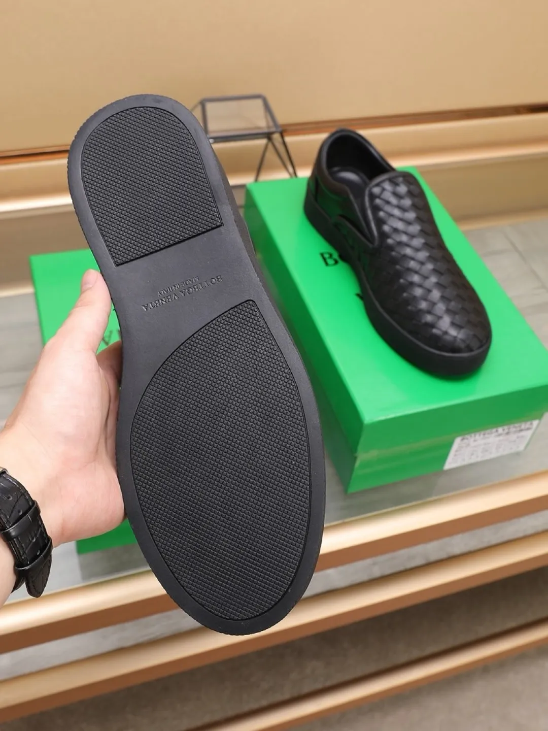 Men's men's shoes💰Men's shoes💰480💰🔥[BV] series of top purchasing agents🔍Imported first-layer cowhide woven surface, cowhide foot pads lining environmentally friendly ♻️Does not fade, 💪Sole: Rubber combination original factory special outsole ⚠Original and single goods 🔍🔍You can come in and out at will, welcome to compare ⚠Number of sizes: 38-44